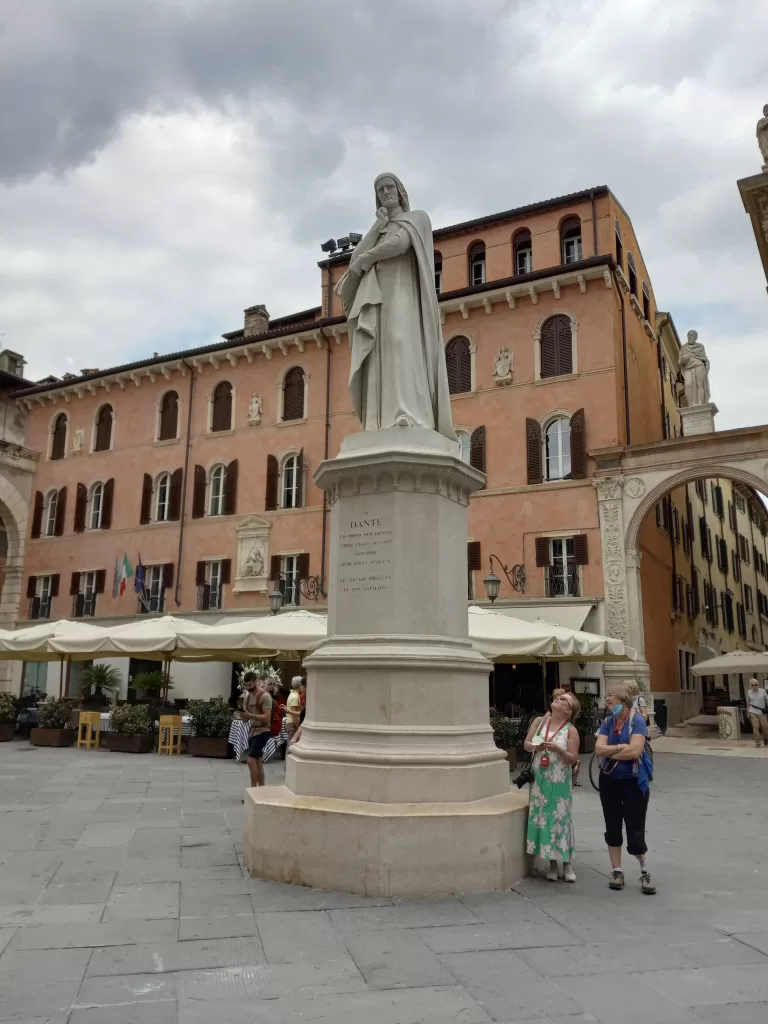 Statue of Dante Alighieri in Piazza dei Signori, Verona Italy